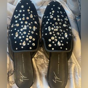 GIUSEPPE ZANOTTI | Dazzling Elsa Black Velvet Swarovski Crystal Mules | IT 40
